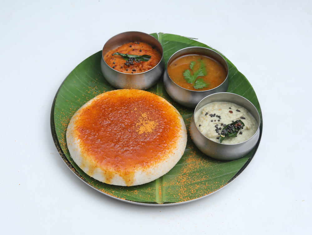 Ghee Podi Thattu Idli