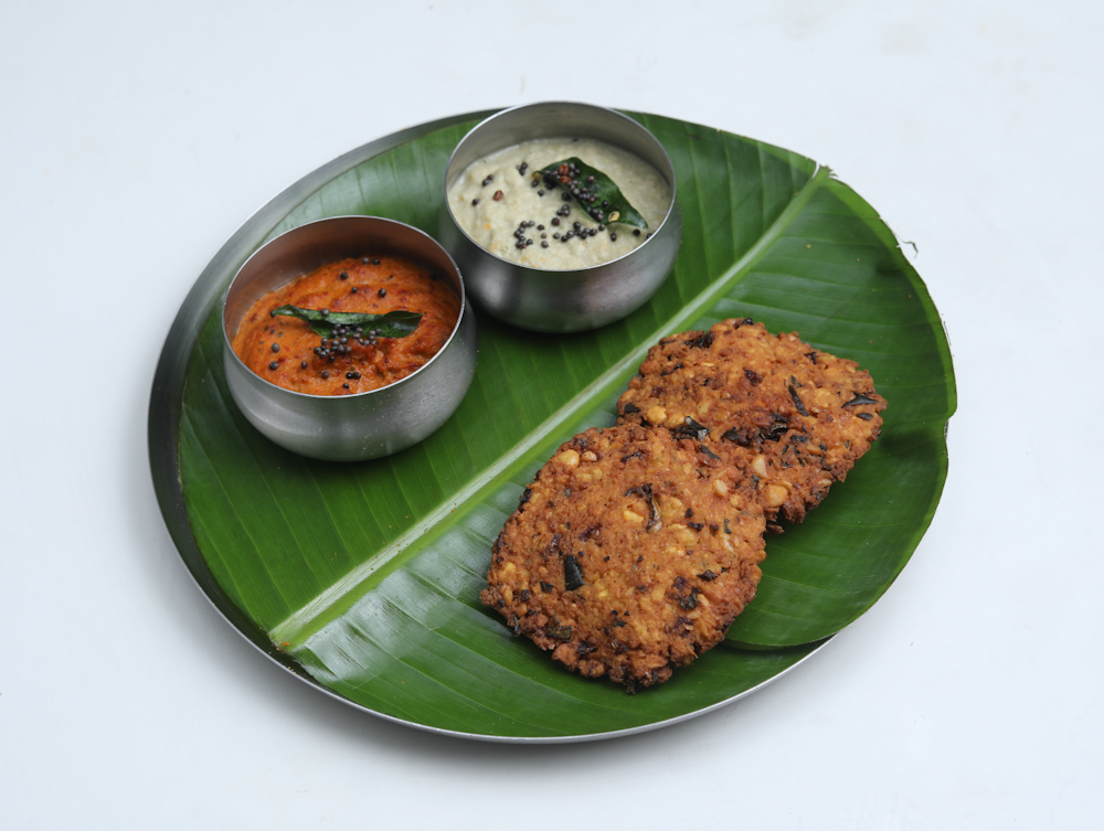 Parippu Vada Set